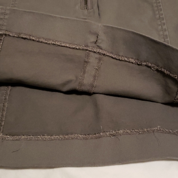 Armani Exchange Light Grey Khaki Skirt - Picture 3 of 5